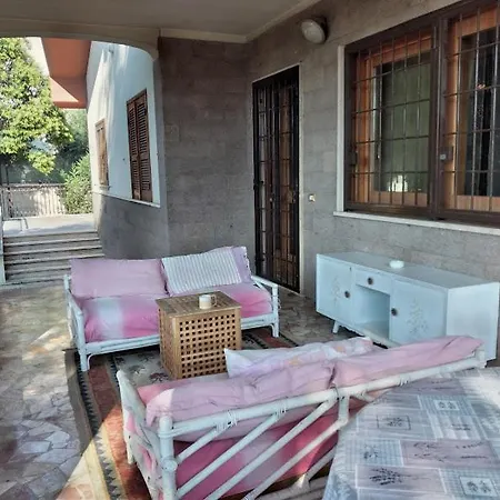 Гостевой дом La Casa Degli Oleandri Рим